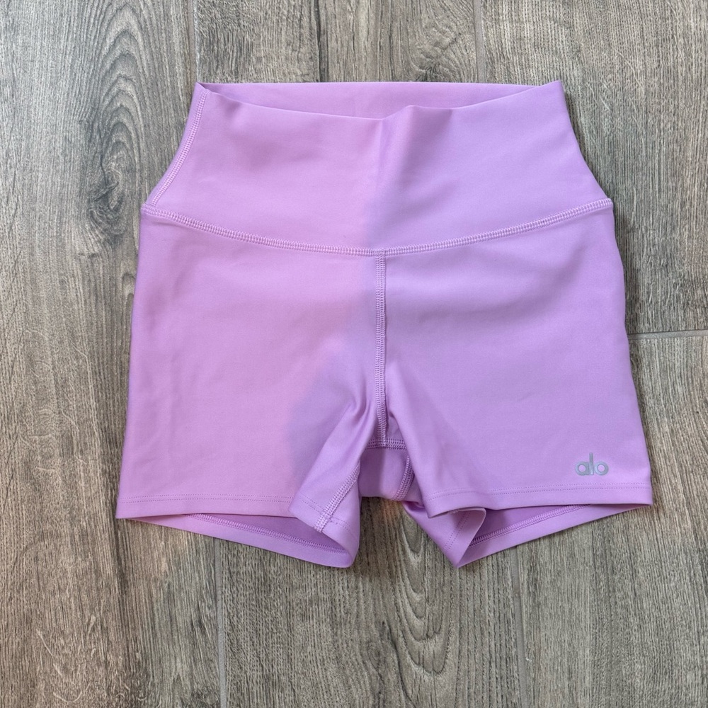 Alo Airlift 3” biker shorts
